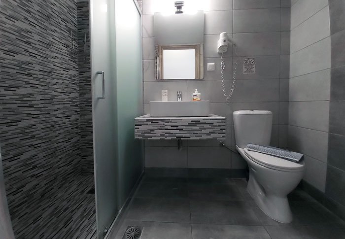 large-bathroom-on-the-ground-floor-Irini-apartments